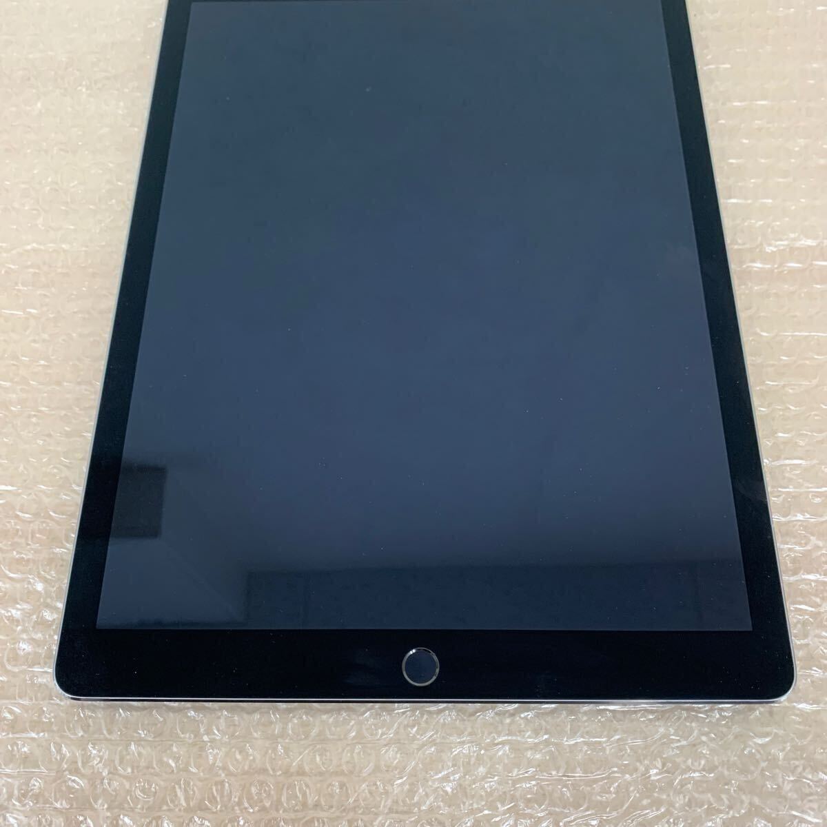 中古品 タブレット 12.9インチ Apple iPad Pro 第1世代 256GB Wi 中古品 タブレット 12.9インチ Apple iPad Pro 第1世代 256GB Wi