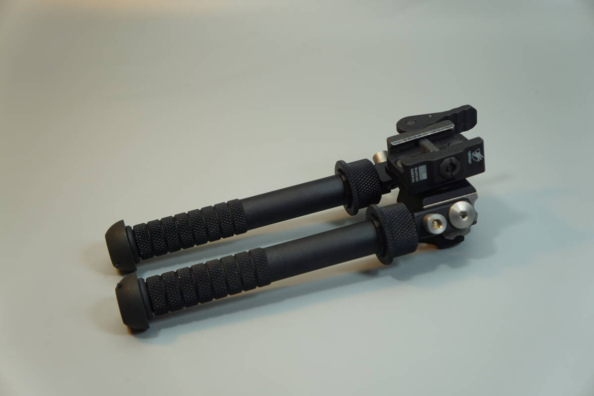 8400円 実物 放出品 COLT コルト M16 A1 初期 ベーカライト 8400円 実物 放出品 COLT コルト M16 A1 初期 ベーカライト