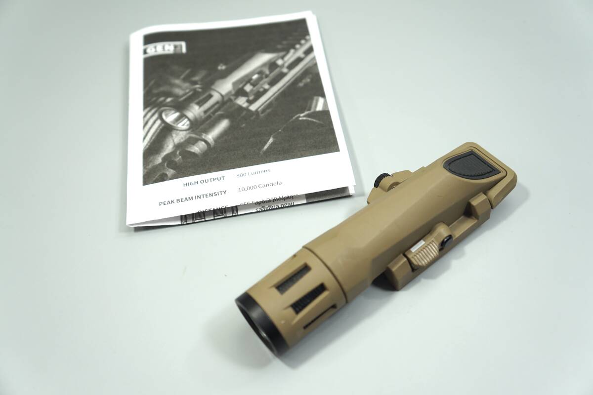 8400円 実物 放出品 COLT コルト M16 A1 初期 ベーカライト 8400円 実物 放出品 COLT コルト M16 A1 初期 ベーカライト