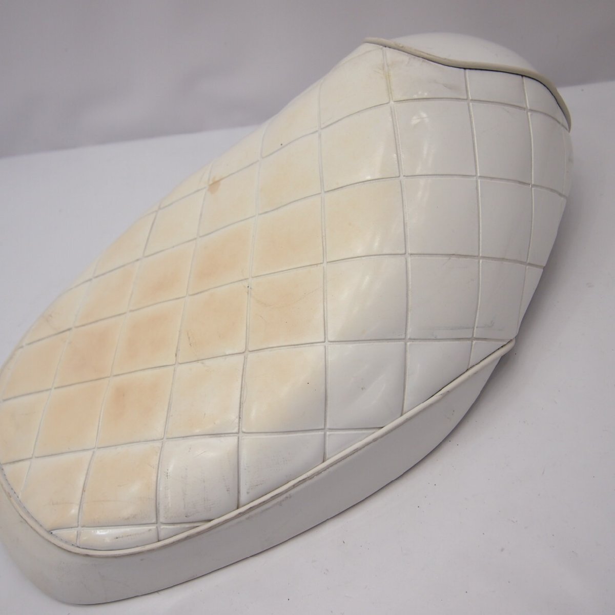 ディオ50純正 張替えシート 破れなし AF34 AF35 エナメル_画像2