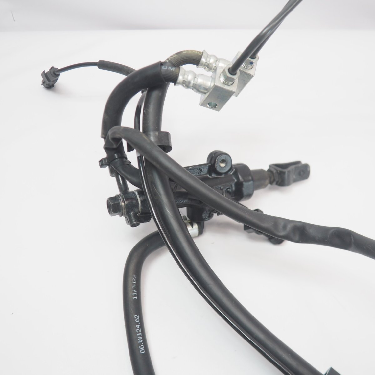 ジクサーSF250 純正 ブレーキset ABS キャリパー マスター ED22Y 2023年外し GSX250FRLM3 GIXXER SF250 バイブレ BYBRE caliper