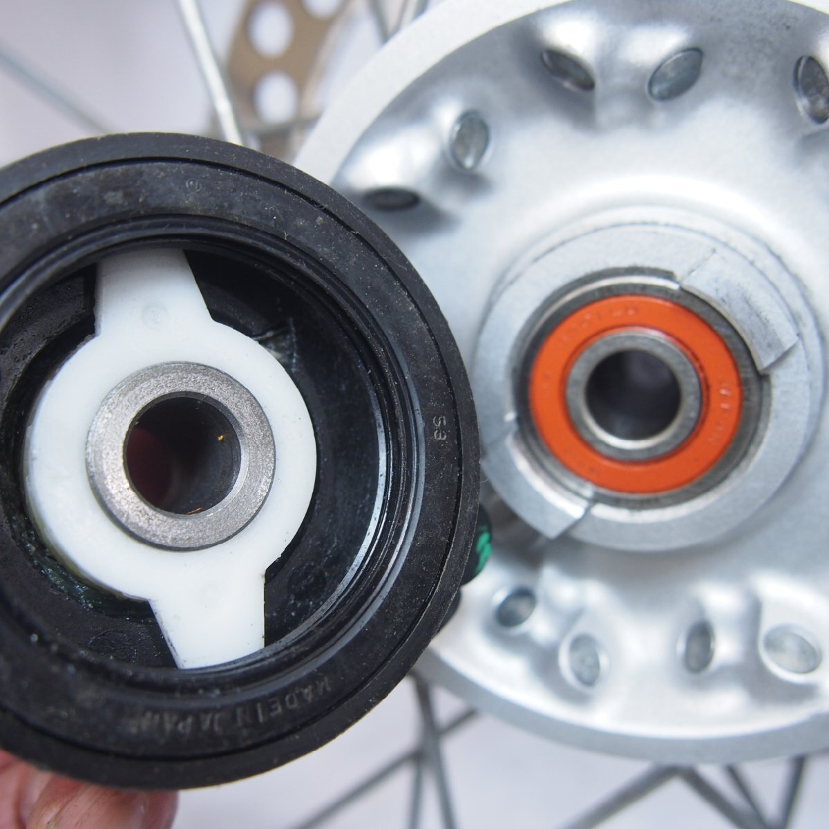 DR125SM оригинальный переднее колесо 2.15×17J Тряска, колебание есть VTTCS11110104××× снимать 