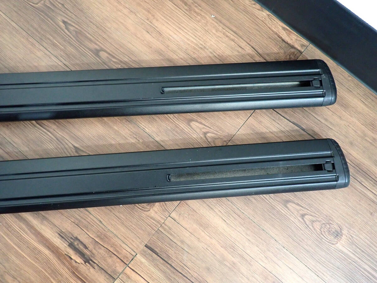 б/у Wing балка & основа комплект THULE TH710410 TH7113B Thule основной держатель * продольные направляющие на крыше для foot черный машина сопутствующие товары автомобильный 