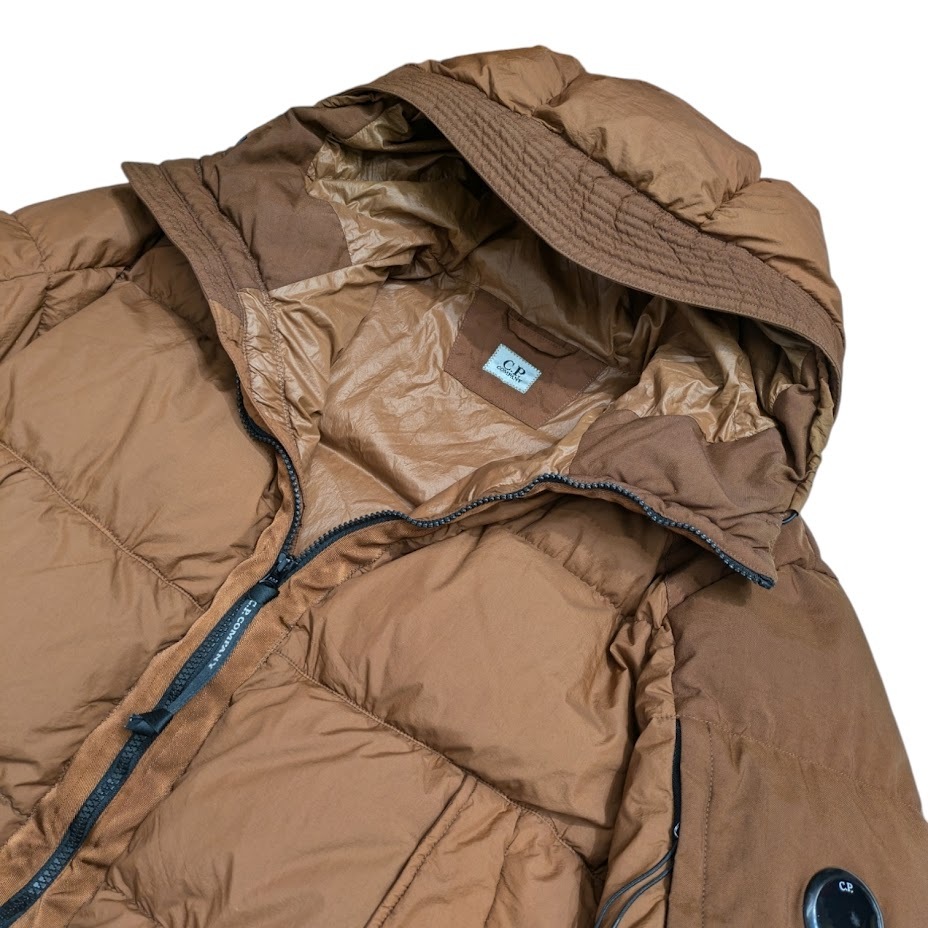 C.P.COMPANY シーピーカンパニー DOWN FILLED PARKA 09CMOW061A 20AW ダウンジャケット ブラウン系 サイズ 50