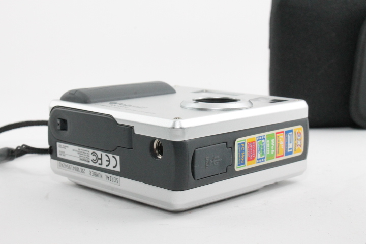 * почти новый товар класс * POLAROID PDC 2070 #N072