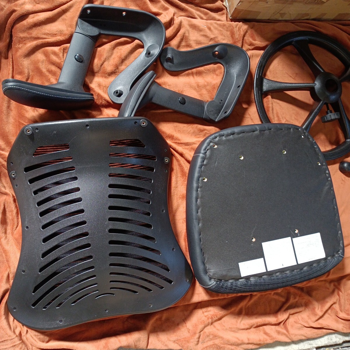 y022702fk フラッシュファニチャー(Flash Furniture) ハイバック 制図用チェア ブラックメッシュ 調(diào)節(jié)可能アーム