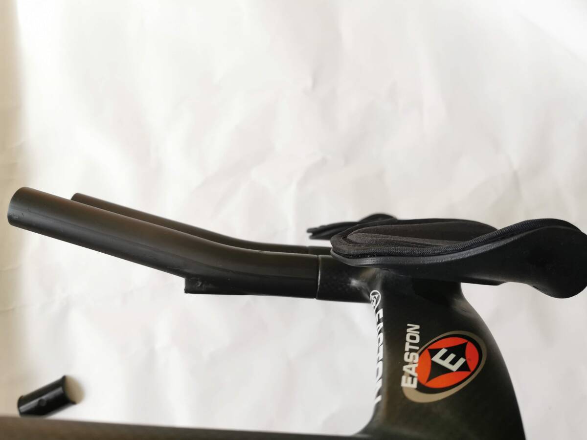 EASTON TT 一体型 カーボンハンドル エアロバー EASTON TT 一体型 カーボンハンドル エアロバー