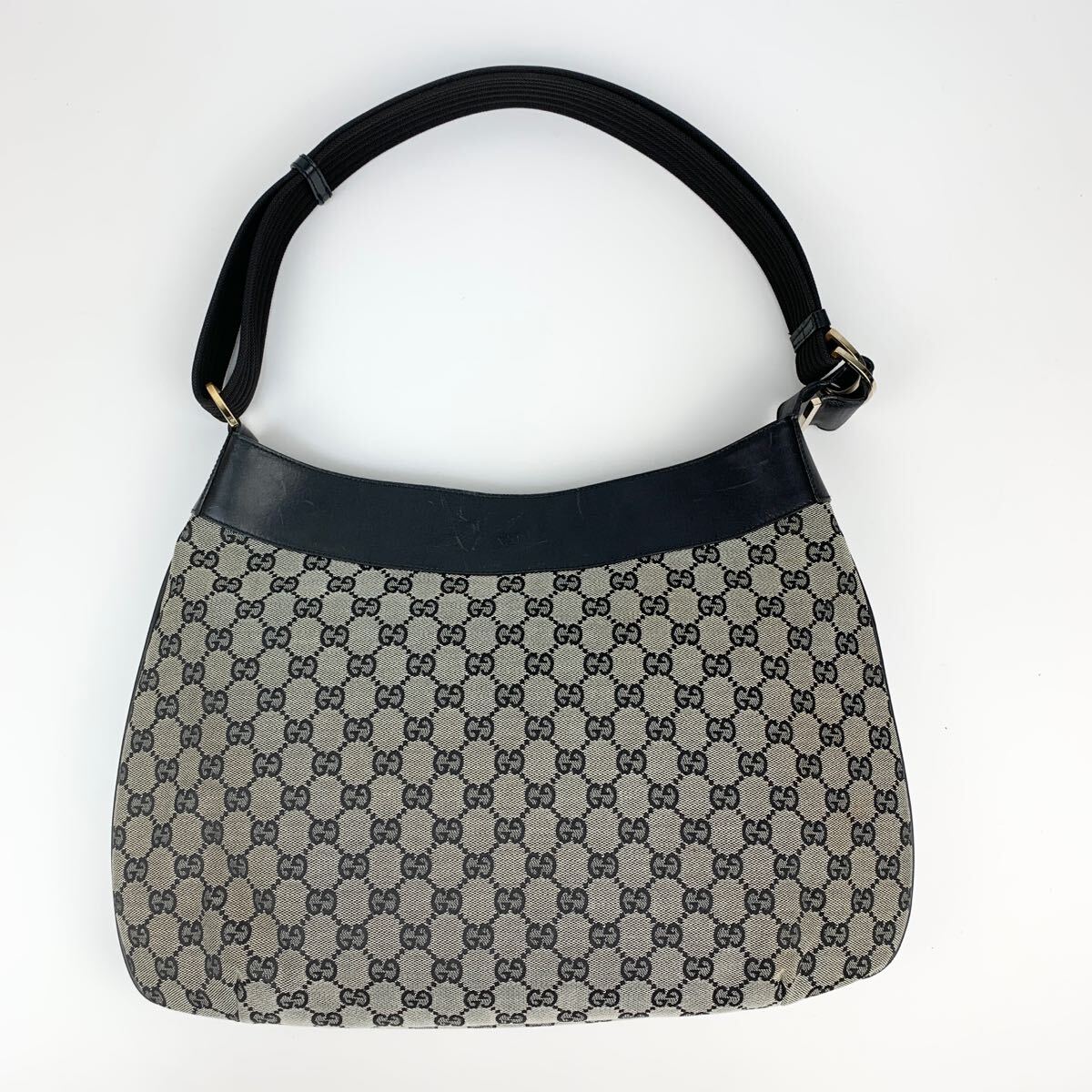 Yahoo!オークション - 1円 グッチ 極美品 GUCCI ワンショルダー Yahoo!オークション - 1円 グッチ 極美品 GUCCI ワンショルダー