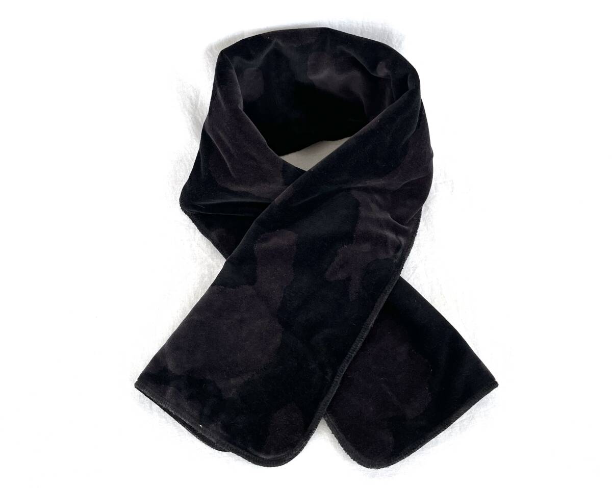 美品 SONIA RYKIEL ソニアリキエル 中綿入り マフラー 黒 迷彩 ベルベット ストール 厚手 P953_画像1