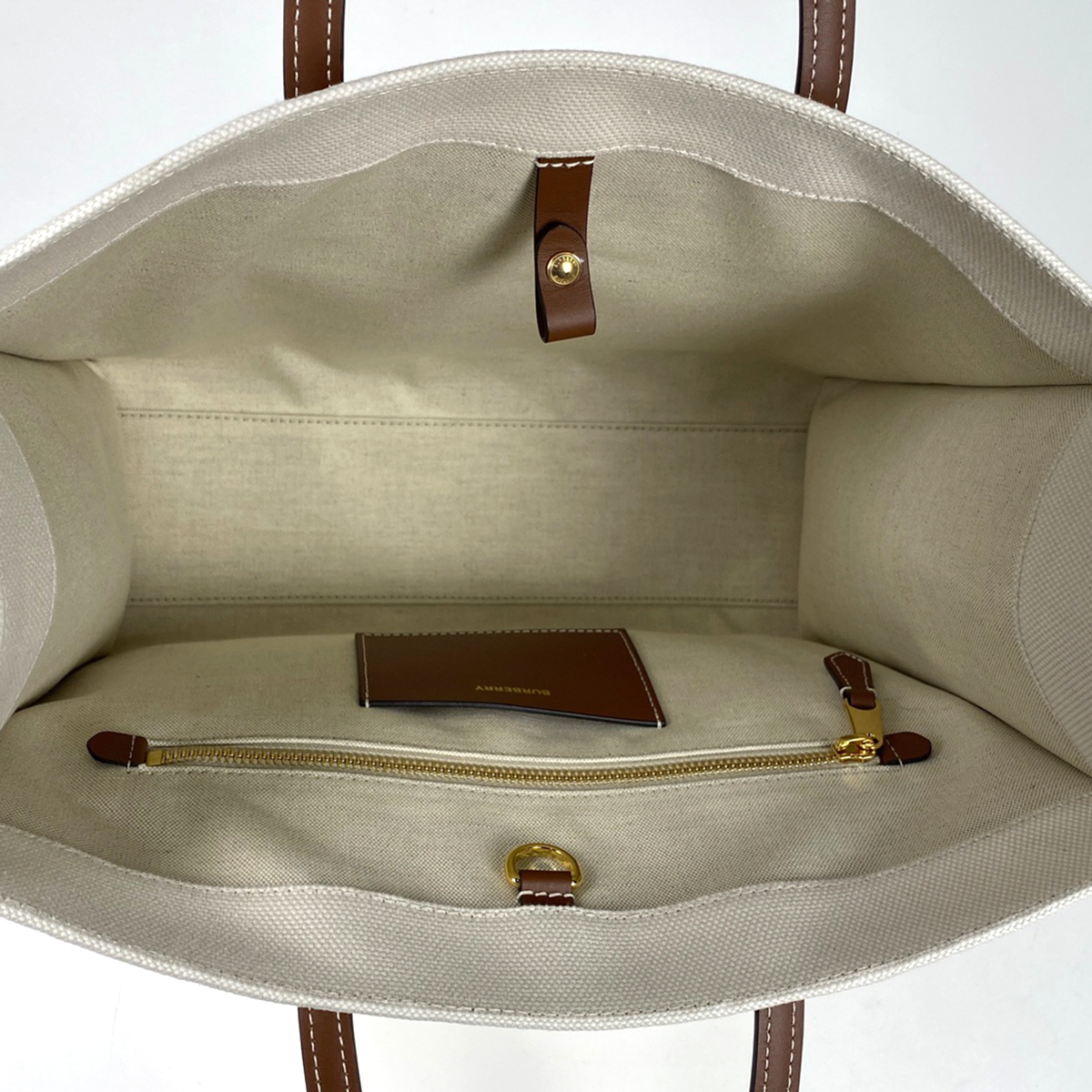 バーバリー BURBERRY スモール フレヤトート ハンドバッグ バーバリー BURBERRY スモール フレヤトート ハンドバッグ