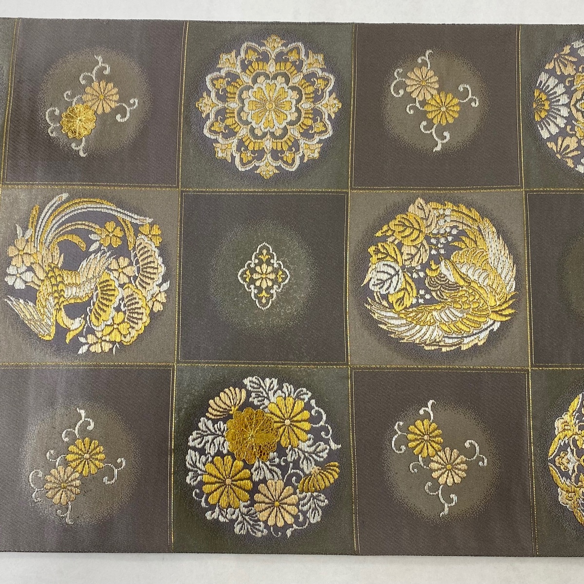 袋帯 逸品 じゅらく 落款 じゅらく黄金繭 華文 花鳥 金銀糸 箔 袋帯 逸品 じゅらく 落款 じゅらく黄金繭 華文 花鳥 金銀糸 箔