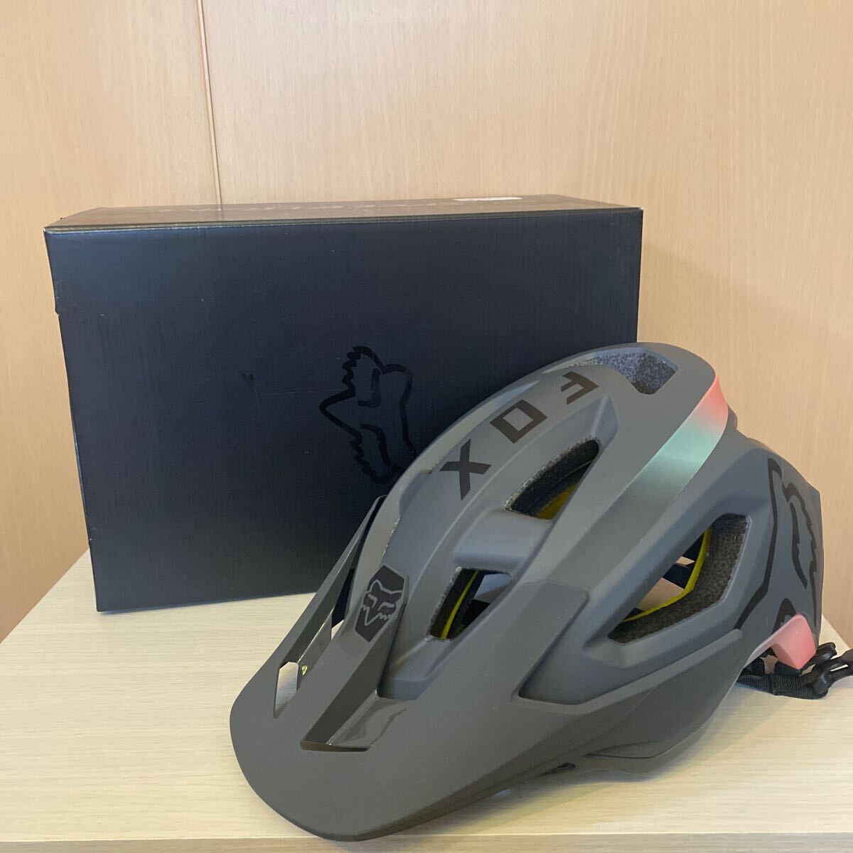 FOX 自転車用ヘルメット SPEEDFRAME Mサイズ