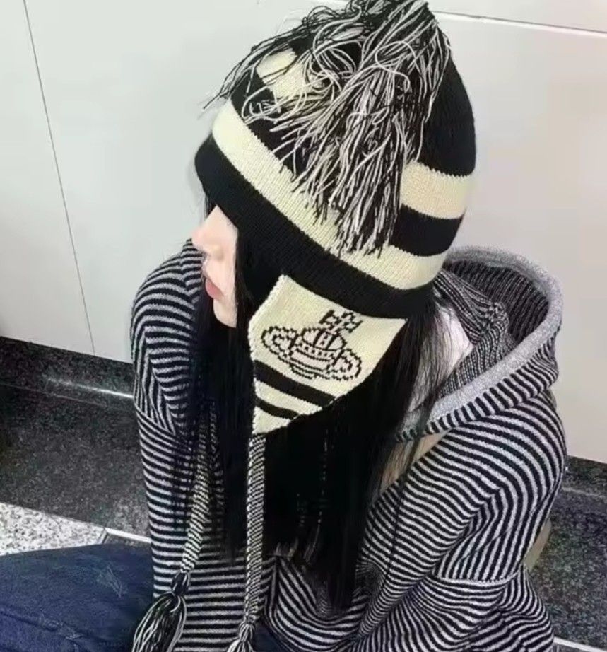人気 ヴィヴィアンウエストウッド ニット帽 VivienneWestwood m 人気 ヴィヴィアンウエストウッド ニット帽 VivienneWestwood m