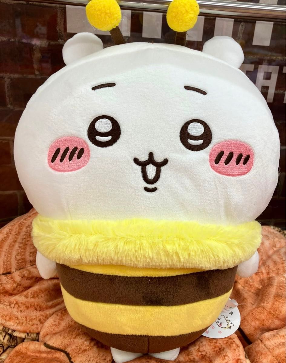 ちいかわ ハチさんBIGぬいぐるみ ちいかわ|Yahoo!フリマ(旧 ちいかわ ハチさんBIGぬいぐるみ ちいかわ|Yahoo!フリマ(旧