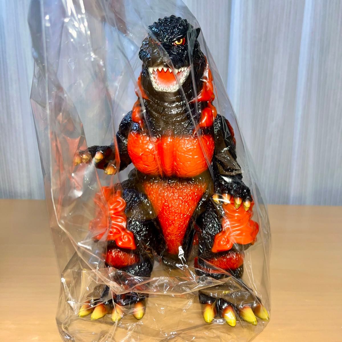 ゴジラ 1995 ノーマル Frogtree GODZILLA VINYL ART バーニング ゴジラ 1995 ノーマル Frogtree GODZILLA VINYL ART バーニング