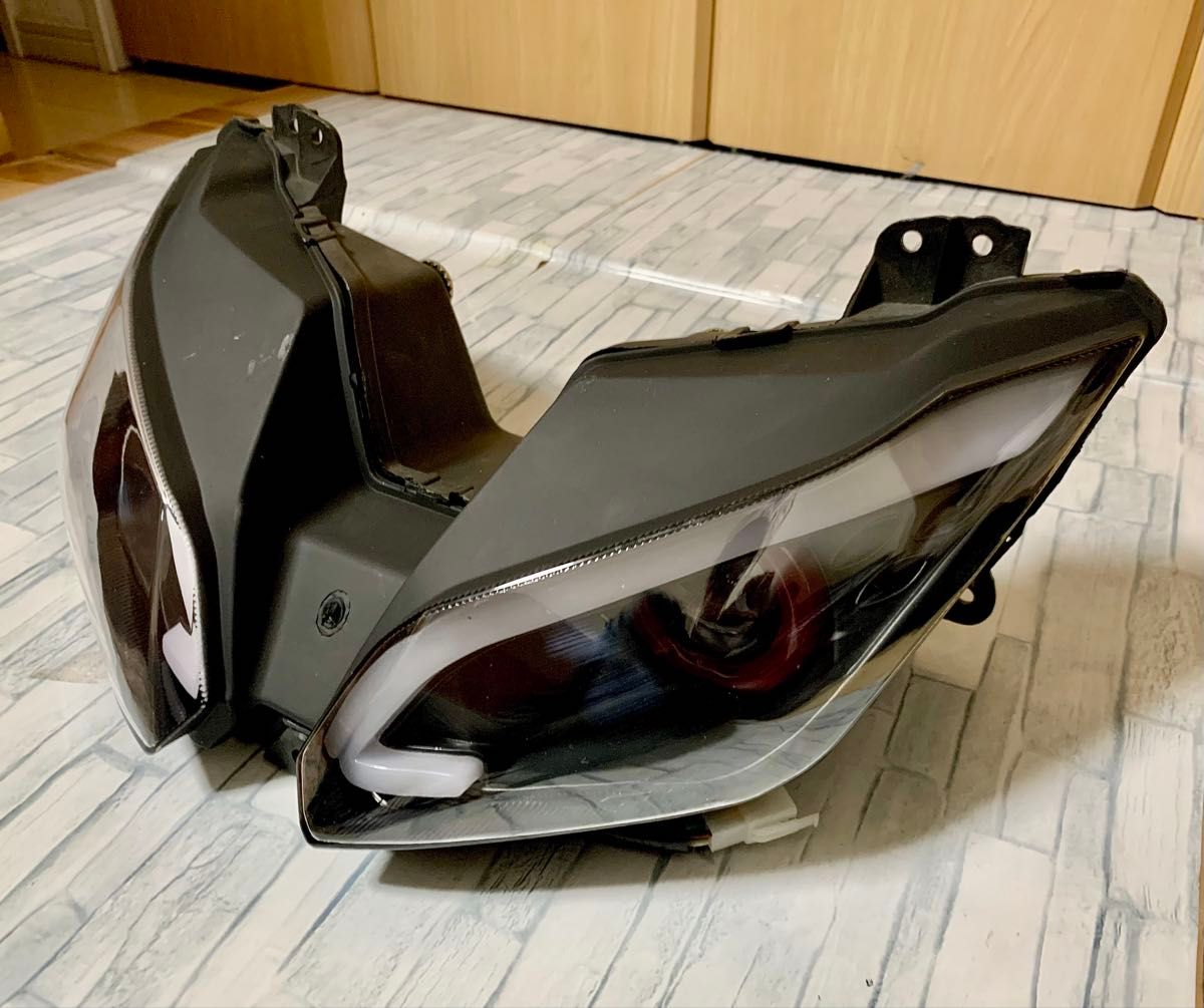 特価中 】NINJA250 EX250L ZX-6R用 カスタムLEDヘッドライト 特価中 】NINJA250 EX250L ZX-6R用 カスタムLEDヘッドライト
