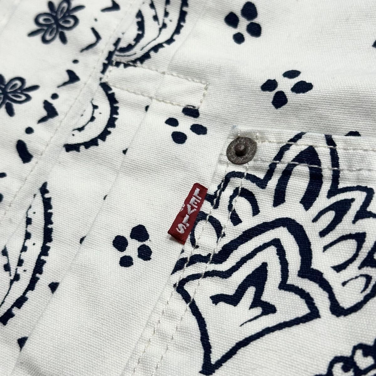 Levi's リーバイス TYPE I トラッカージャケット ホワイト Levi's リーバイス TYPE I トラッカージャケット ホワイト