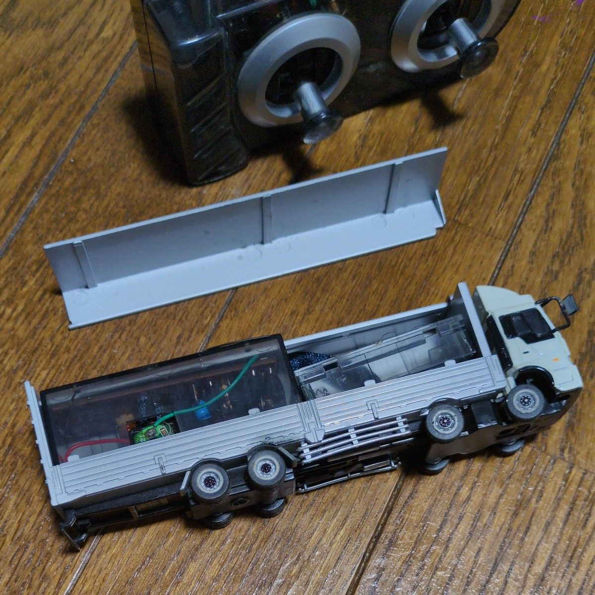 京商1/80 ラジコン トレーラー トラック バス USED ジャンク 京商1/80 ラジコン トレーラー トラック バス USED ジャンク