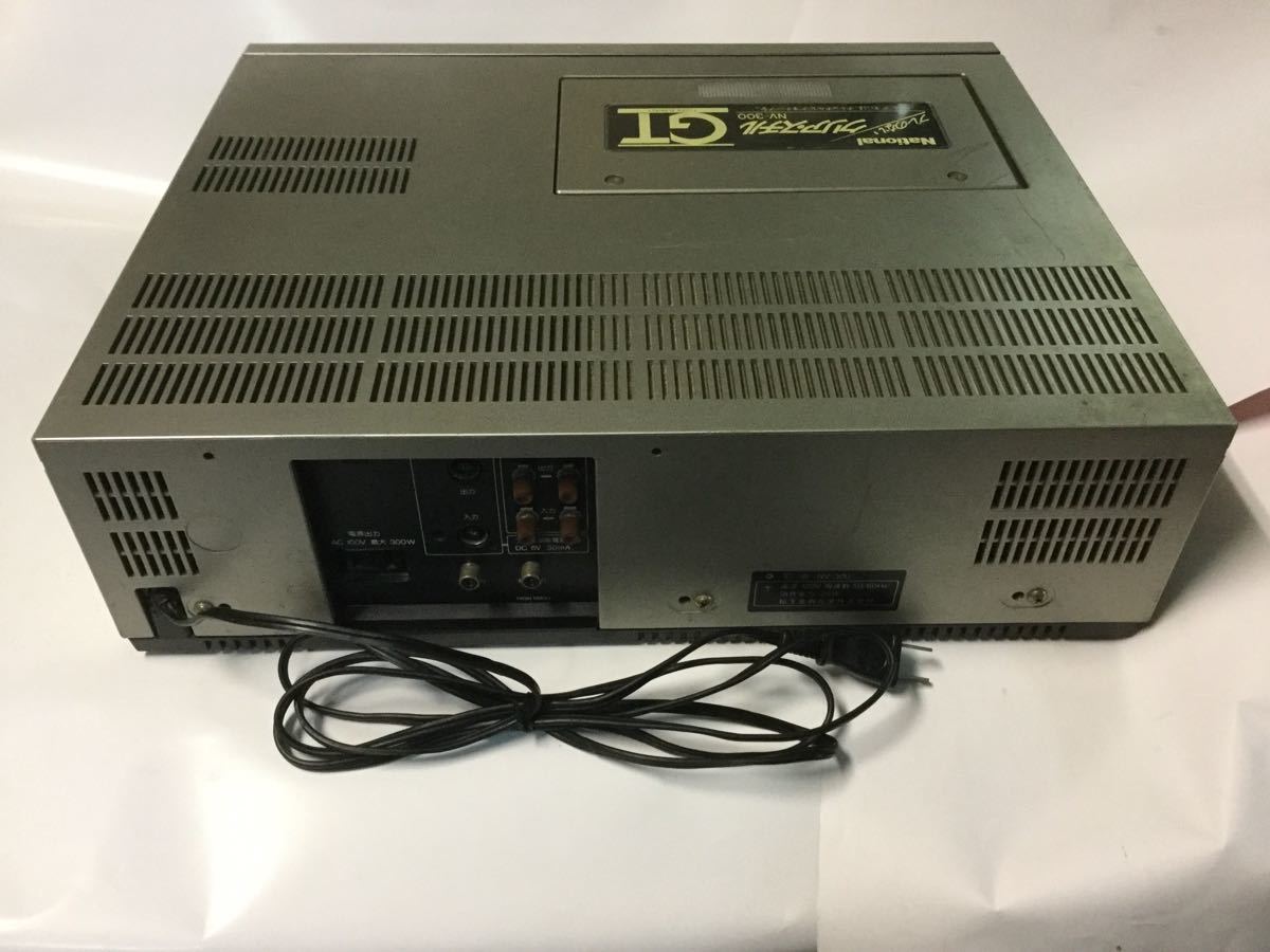 NATIONAL VHSビデオデッキ MACLORD NV-300 ジャンク ナショナル マックロード 昭和レトロ アンティーク_画像4