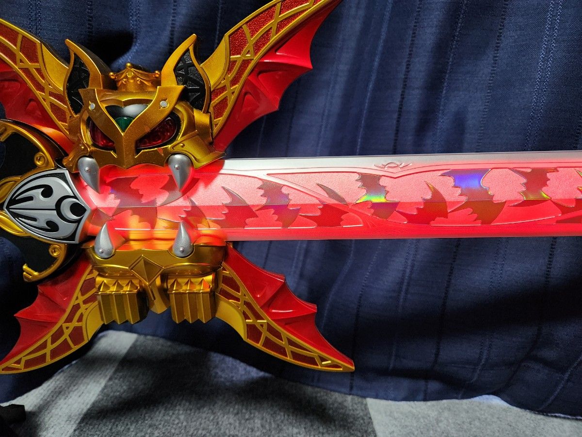 仮面ライダーキバ CSG ザンバットソード 劇中プロップ風 重塗装 仮面ライダーキバ CSG ザンバットソード 劇中プロップ風 重塗装
