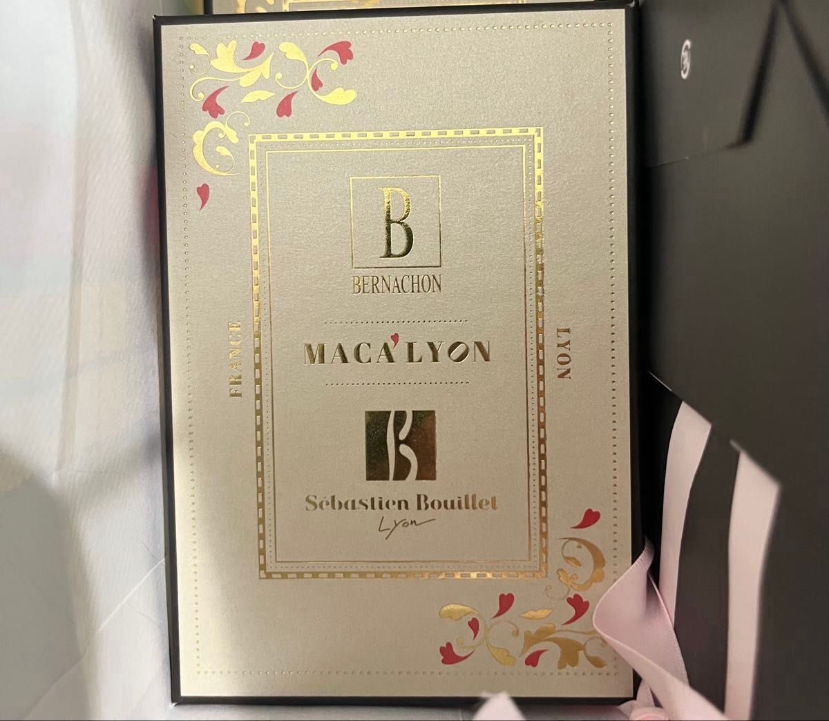 セバスチャンブイエ BBマカリヨン ベルナシオンコラボ 伊勢丹 セバスチャンブイエ BBマカリヨン ベルナシオンコラボ 伊勢丹