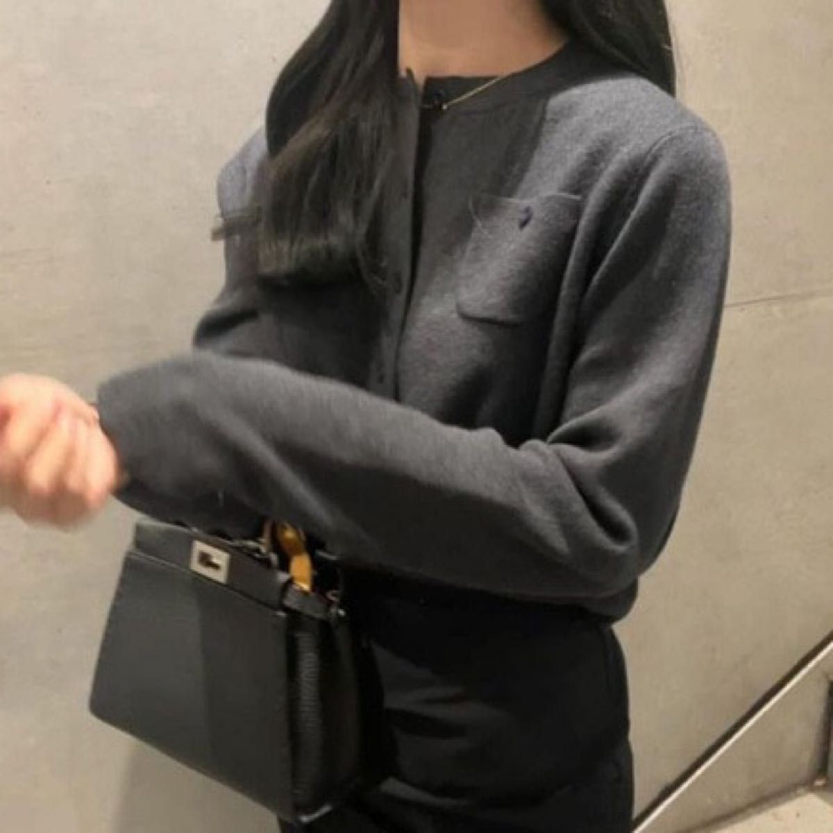 新品 CABaN コットンカシミヤ クルー ネックカーディガン 新品 CABaN コットンカシミヤ クルー ネックカーディガン