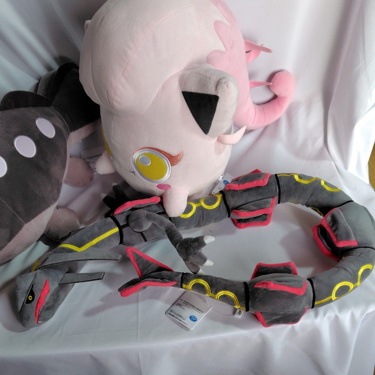ポケットモンスターめちゃもふぐっとぬいぐるみ黒いレックウザ ポケットモンスターめちゃもふぐっとぬいぐるみ黒いレックウザ