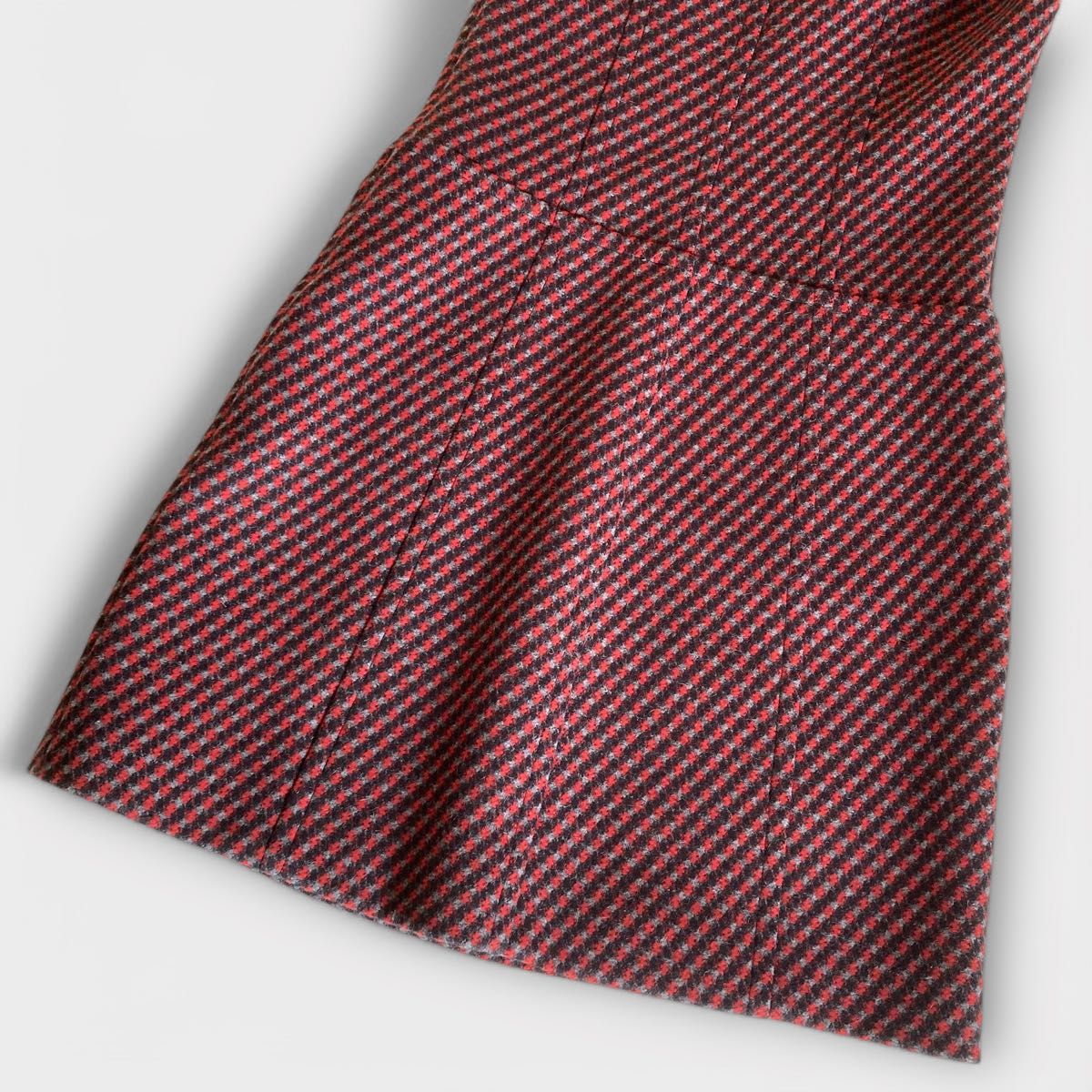 美品 PRADA プラダ ノースリーブワンピース ツイード調 総柄 38S 美品 PRADA プラダ ノースリーブワンピース ツイード調 総柄 38S