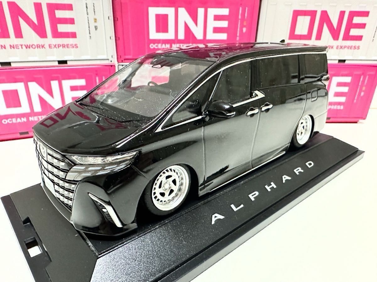 非売品 40系 アルファード 1/30 SSRホイール改 黒 カラー 非売品 40系 アルファード 1/30 SSRホイール改 黒 カラー