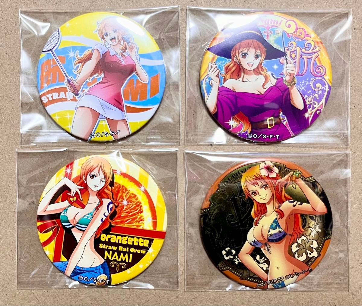 ONE PIECE ワンピース 麦わらストア 輩缶バッジ ナミ 24点セット ONE PIECE ワンピース 麦わらストア 輩缶バッジ ナミ 24点セット