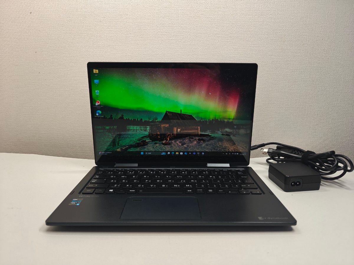 美品 dynabook V83/HS 2in1 i5-1135G7 8GB 256Gb タッチパネル