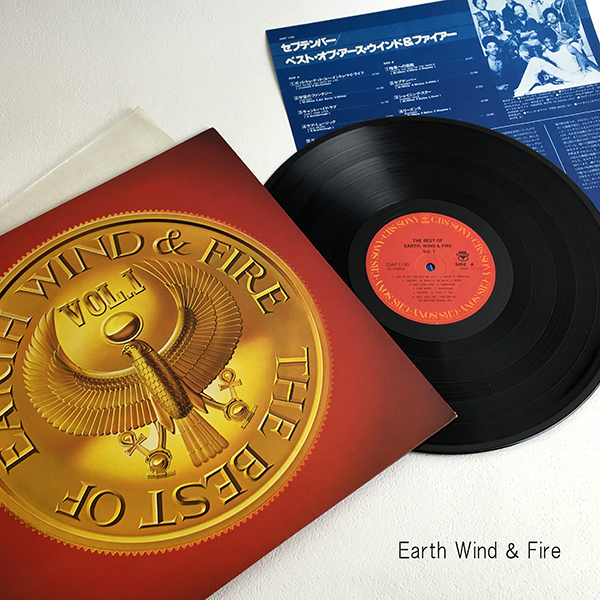 LP THE BEST OF EARTH WIND & FIRE Vol. I 4 アース ウィンド アンド ファイアー R&B ファンク ソウル ベスト アルバム 25AP1190_画像1