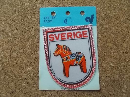 70s SVERIGEダーラホース 馬 スウェーデン ビンテージ刺繍ワッペン パッチ /ヨーロッパ 北欧Voyager 旅行 観光 土産 USA アメカジ カスタム_画像1