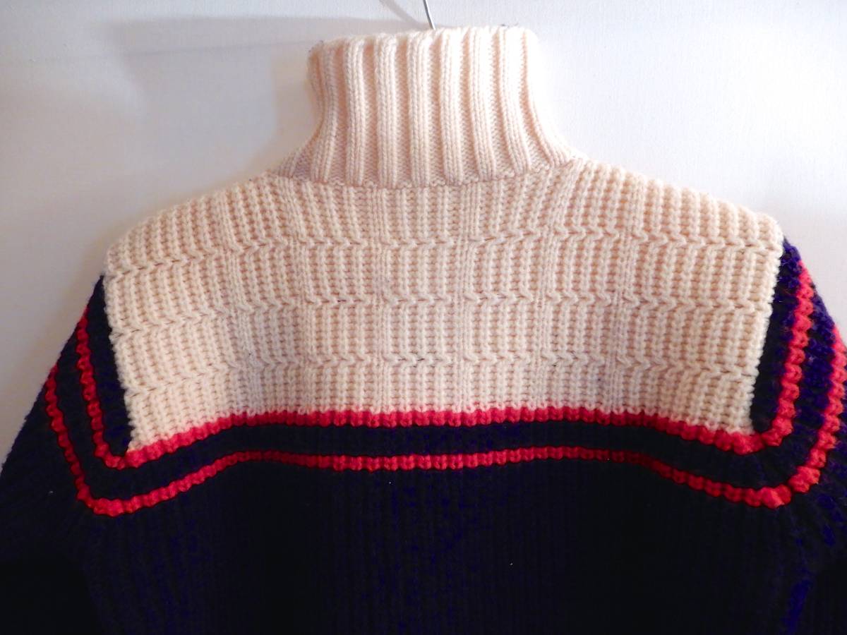 [USA* Vintage *ta-toru neck sweater ]60-70 period super lovely! retro * with flower tricolor color * heavy wool 
