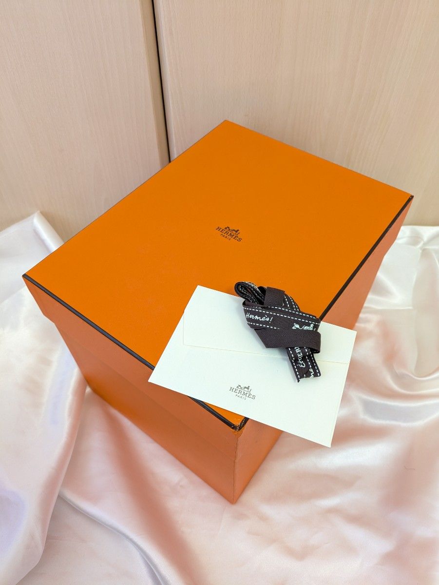 エルメス HERMES 空箱 125 ピコタンPM 保存箱 空き箱 化粧箱 エルメス HERMES 空箱 125 ピコタンPM 保存箱 空き箱 化粧箱
