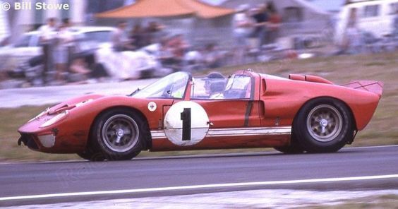 AMR 1/43 FORD GT40 MkⅡ SPYDER ミニカー AMR 1/43 FORD GT40 MkⅡ SPYDER ミニカー