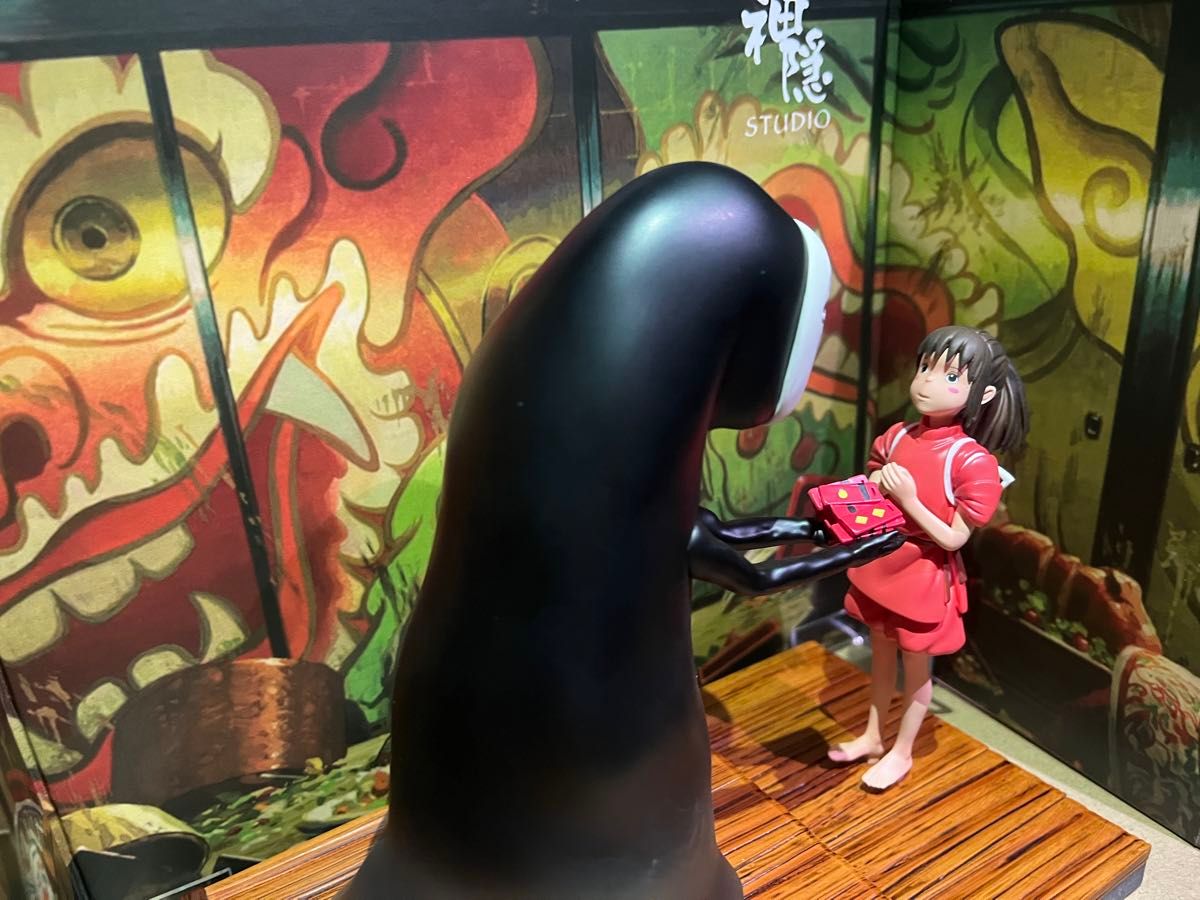 千と千尋の神隠し】 神スタジオ正規品 千尋&カオナシ GK 千と千尋の神隠し】 神スタジオ正規品 千尋&カオナシ GK