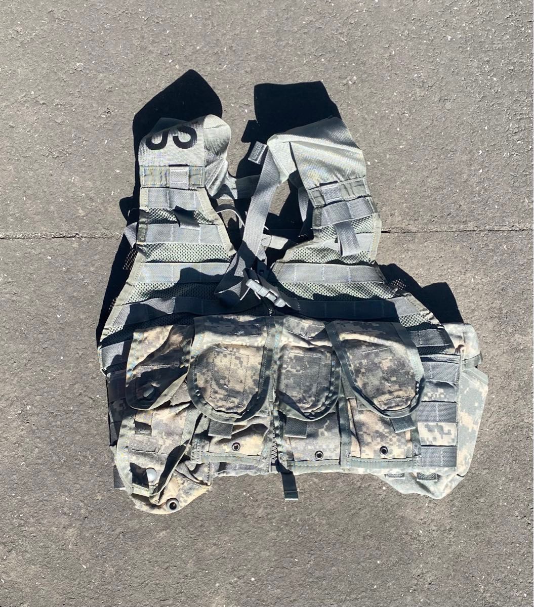 米軍放出品 米軍実物 UCP ACU FLC ARMY 陸軍 ロードキャリア 米軍実物 米軍放出品 FLC ファイティング ロード キャリア