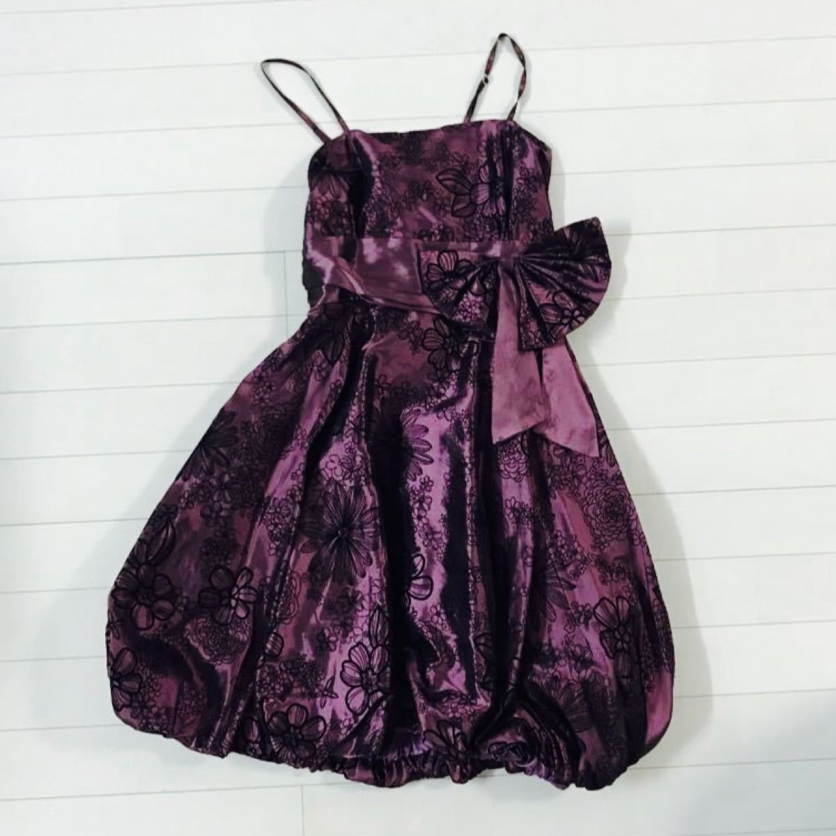膝丈バルーン紫ドレス