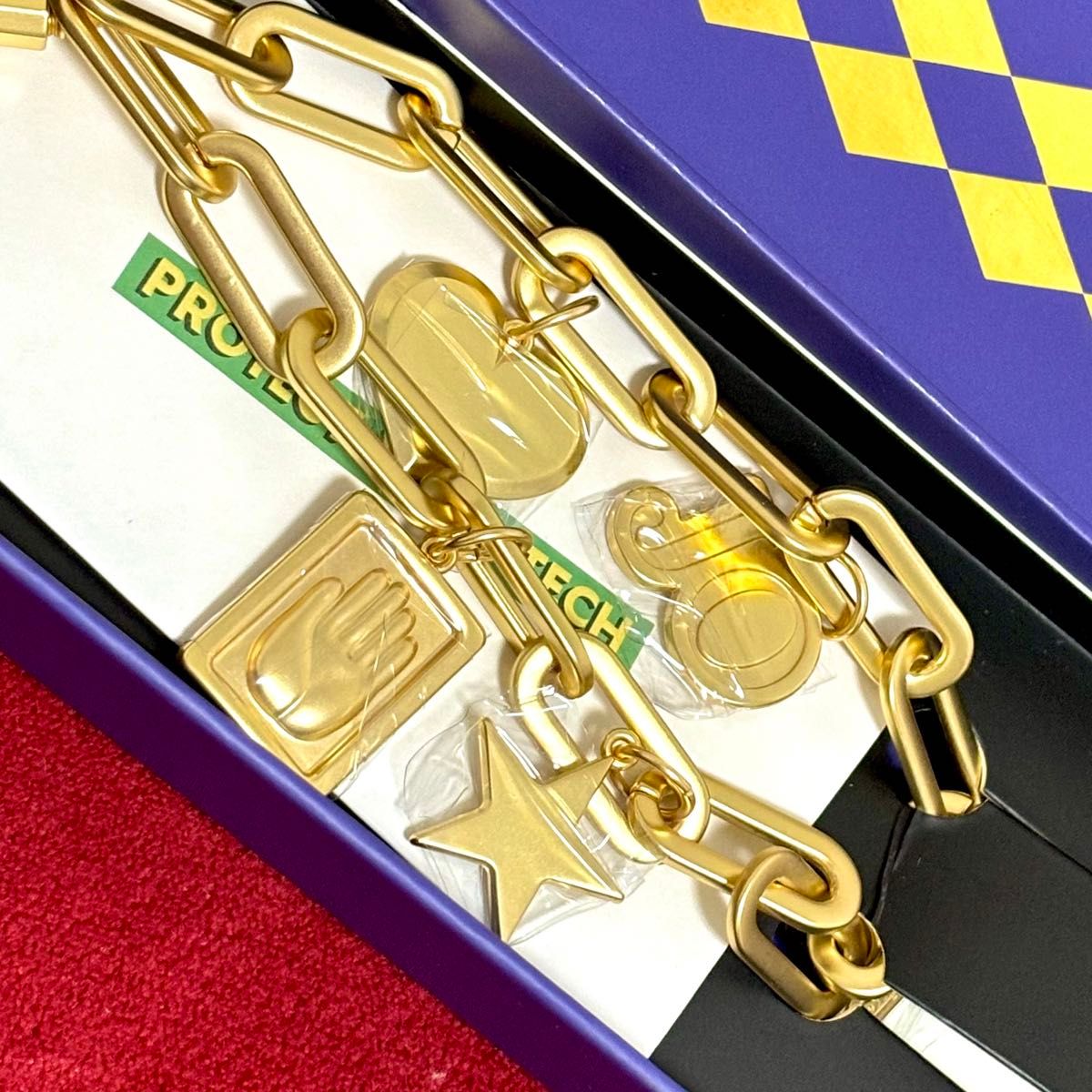 新品未使用】CASETiFY JOJO ジョジョの奇妙な冒険 Stardust 新品未使用】CASETiFY JOJO ジョジョの奇妙な冒険 Stardust