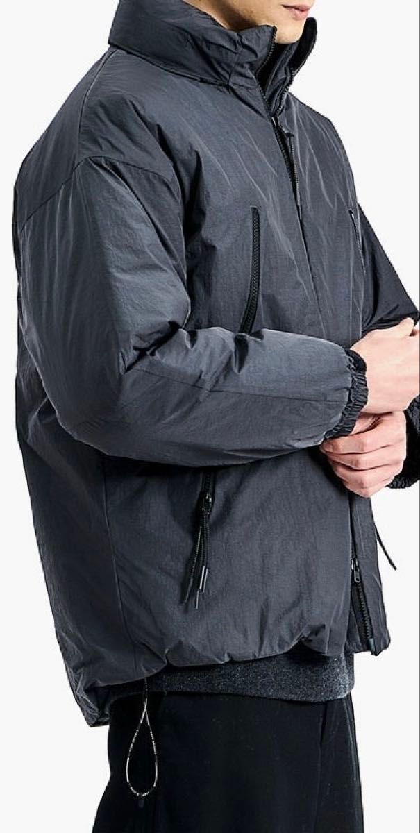 新品 ESTNATION FFF 中綿入フード付ジャケット ブラック M 新品 ESTNATION FFF 中綿入フード付ジャケット ブラック M