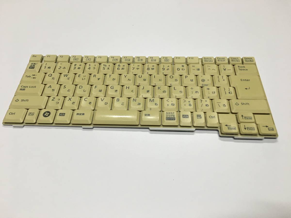 A15745)FUJITSU FMV-A8290(FMVNA1SH) 用日本語キーボード 現状品 中古動作品_画像1