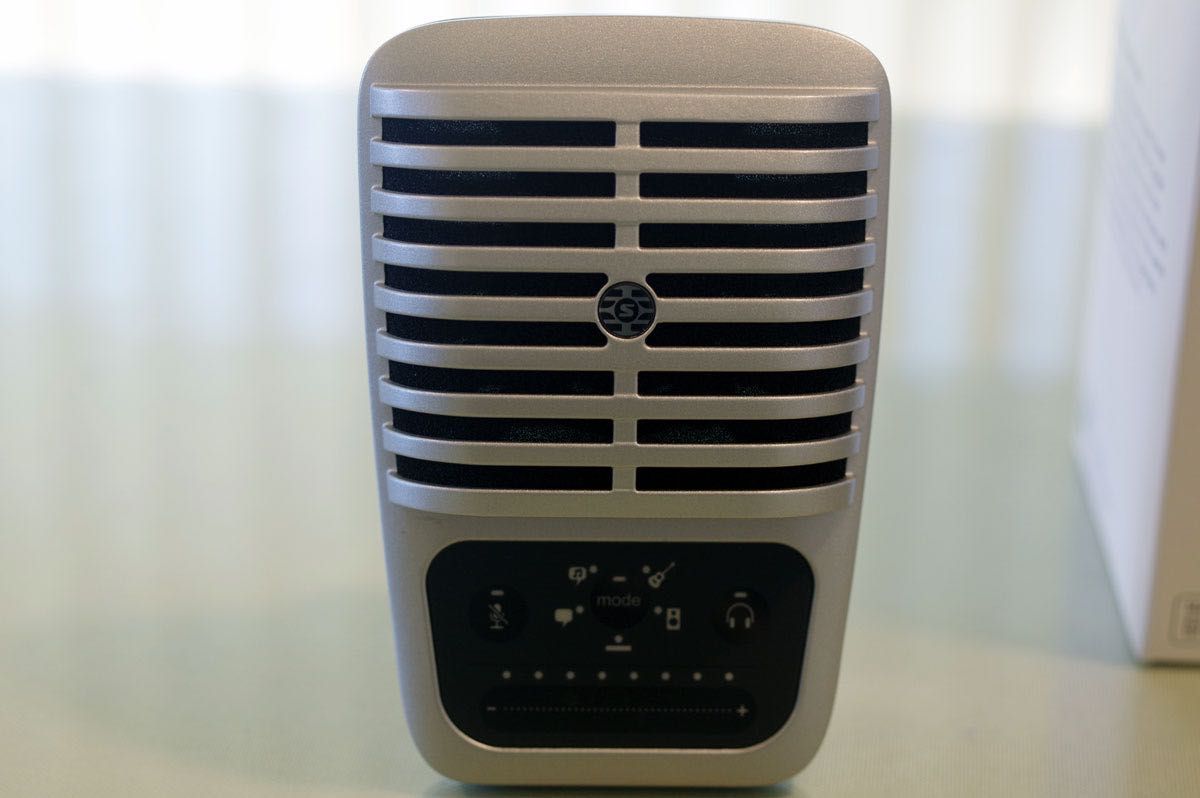 【美品】SHURE MV51 シュアー USBコンデンサーマイク 【美品】SHURE MV51 シュアー USBコンデンサーマイク