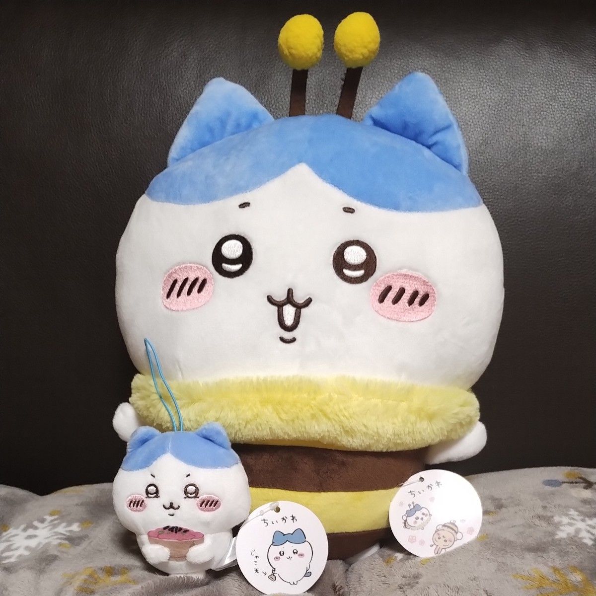 ちいかわ ハチワレ ハチさんBIGぬいぐるみ&ハチワレだらけ ちいかわ ハチワレ ハチさんBIGぬいぐるみ&ハチワレだらけ