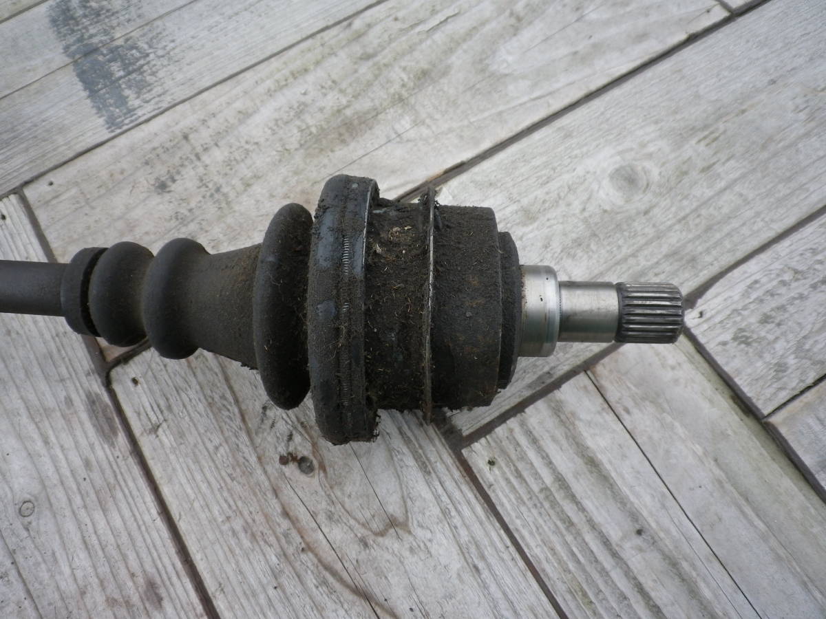  Renault cattle 4 drive shaft used ②
