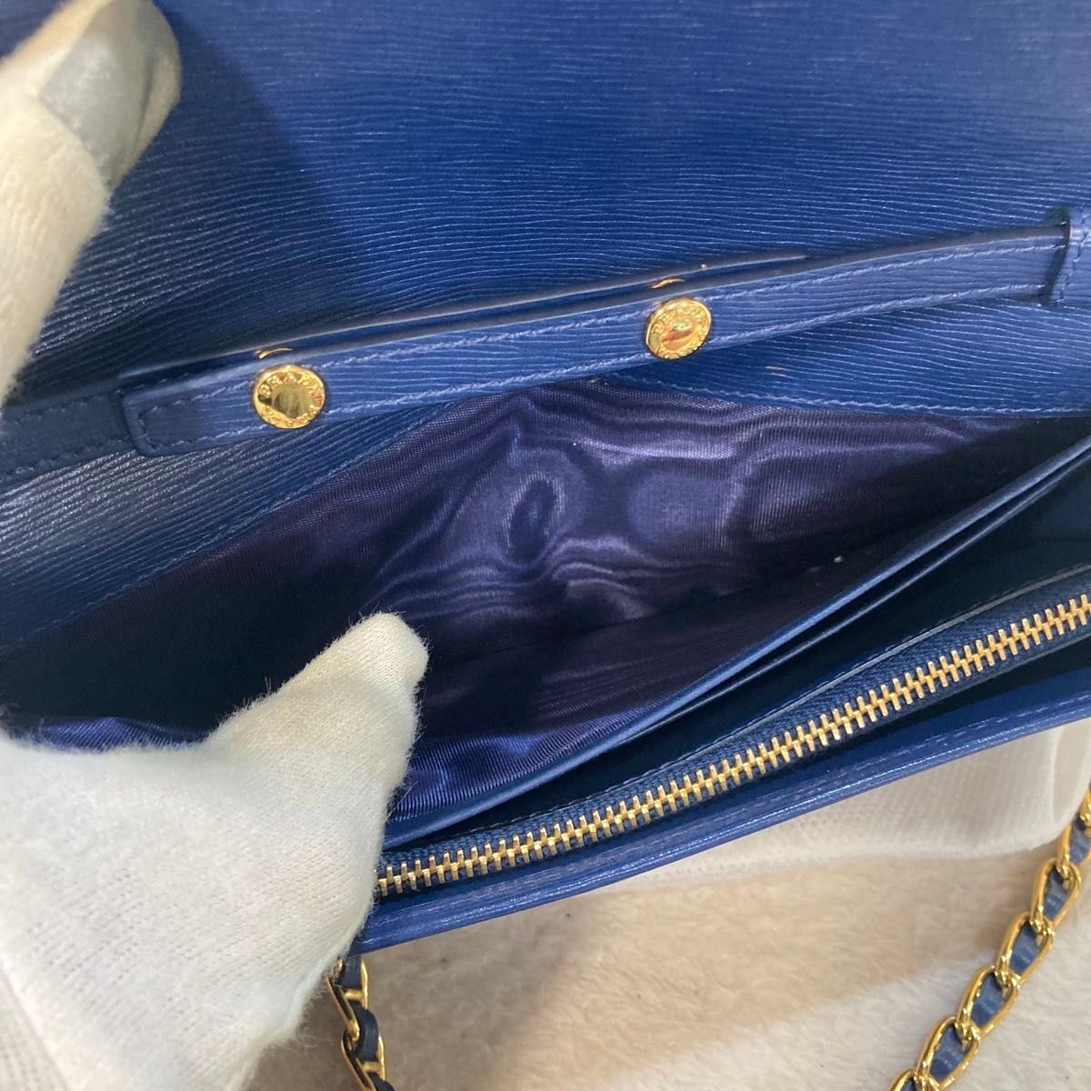新品同然 PRADA プラダ チェーンウォレット サフィアーノレザー 新品同然 PRADA プラダ チェーンウォレット サフィアーノレザー