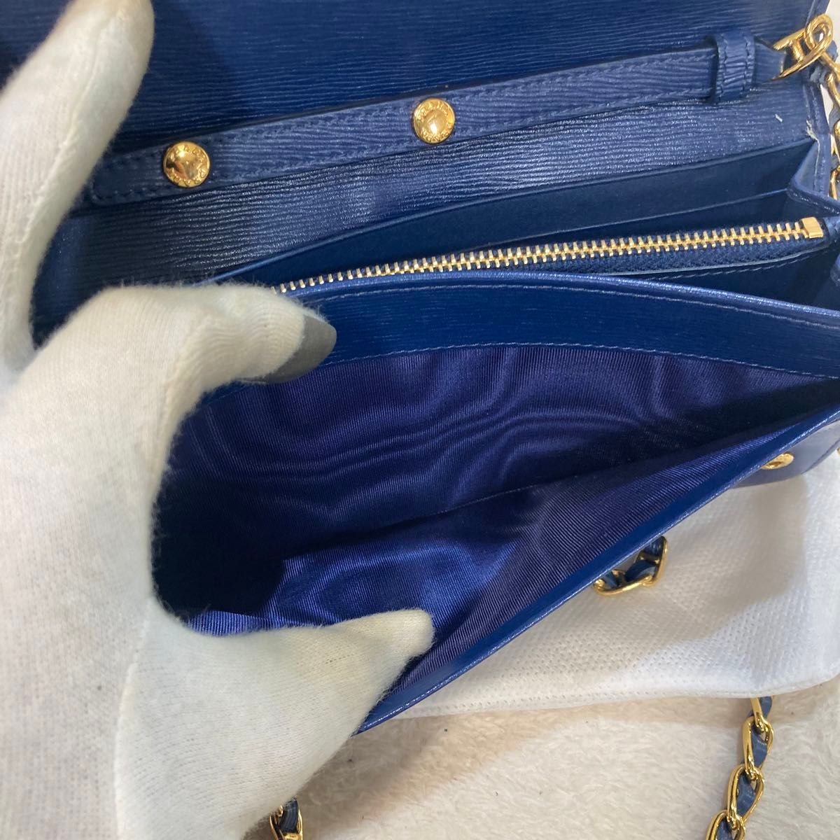 新品同然 PRADA プラダ チェーンウォレット サフィアーノレザー 新品同然 PRADA プラダ チェーンウォレット サフィアーノレザー