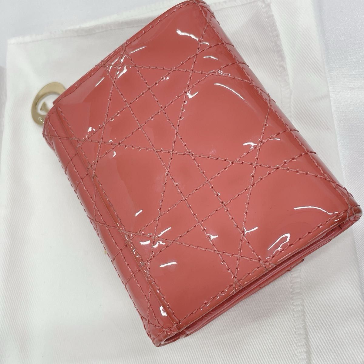 Dior ディオール レディディオール 三つ折り財布 ロータス Dior ディオール レディディオール 三つ折り財布 ロータス