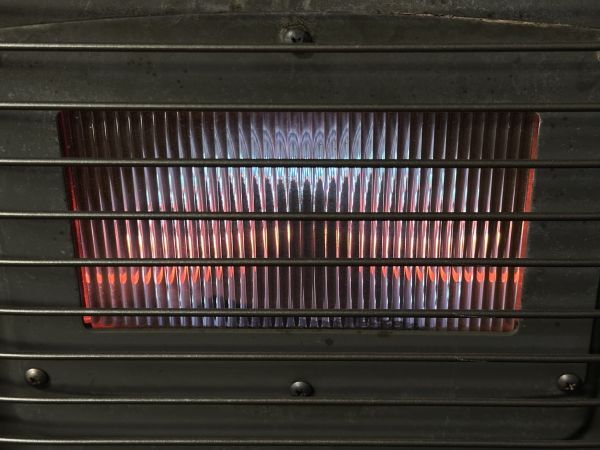 良品 SUNPOT サンポット ゼータスイング FFR-563SX FF式石油暖房 良品 SUNPOT サンポット ゼータスイング FFR-563SX FF式石油暖房