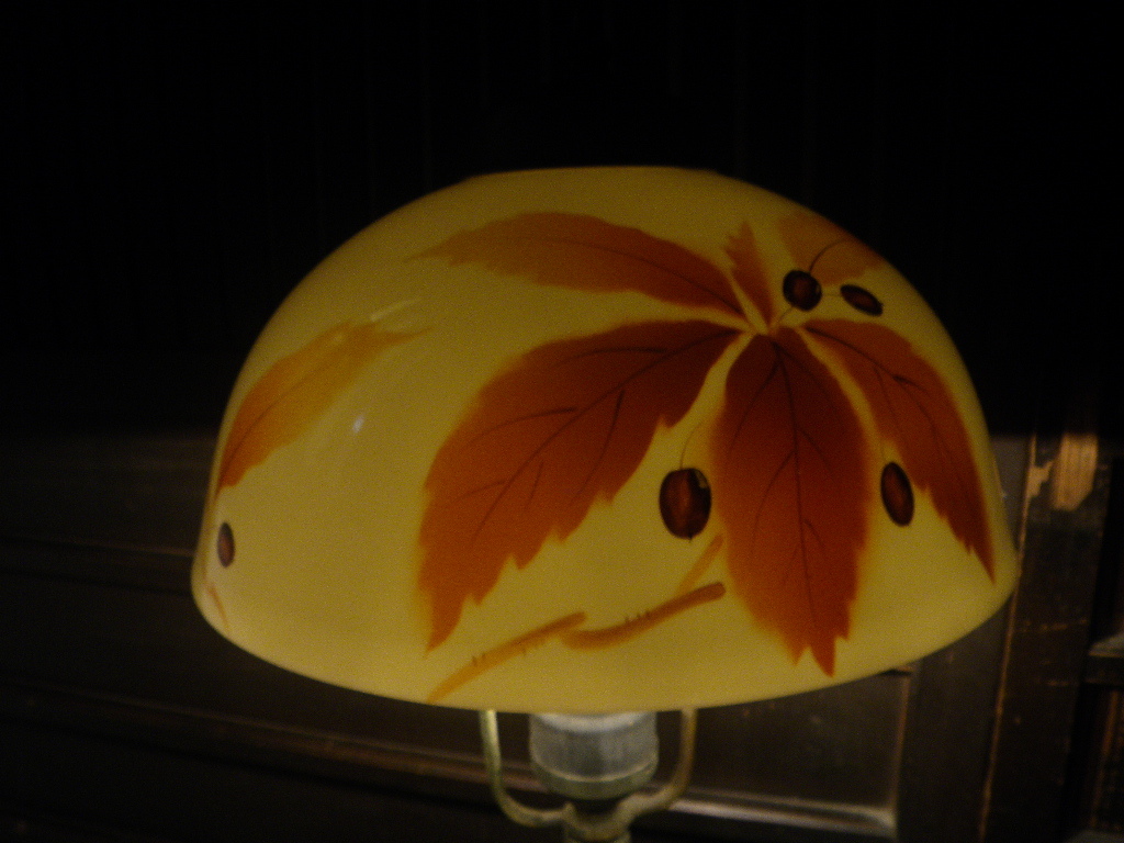 old Japan Noritake electro- . electro- umbrella shade war front made in Japan Japanese lamp shade hour substitute article ( day .) peace lighting out .retrospective antique